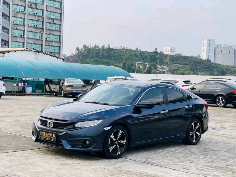 东莞17年本田思域3