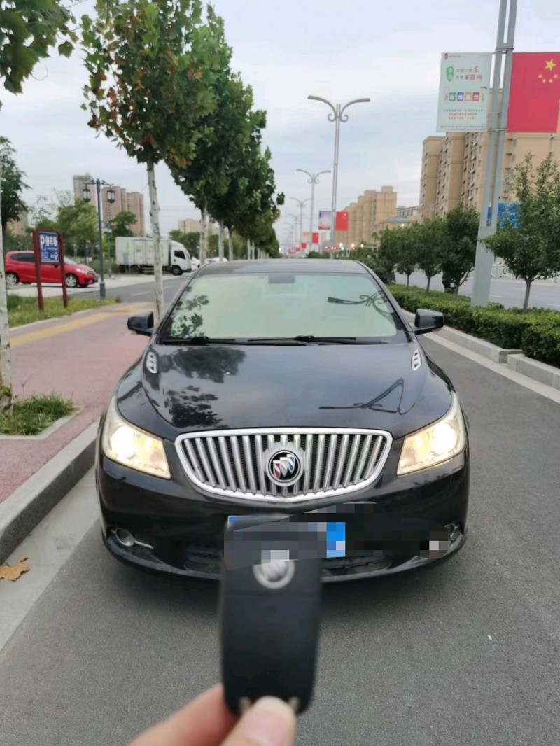 北京11年别克君越1