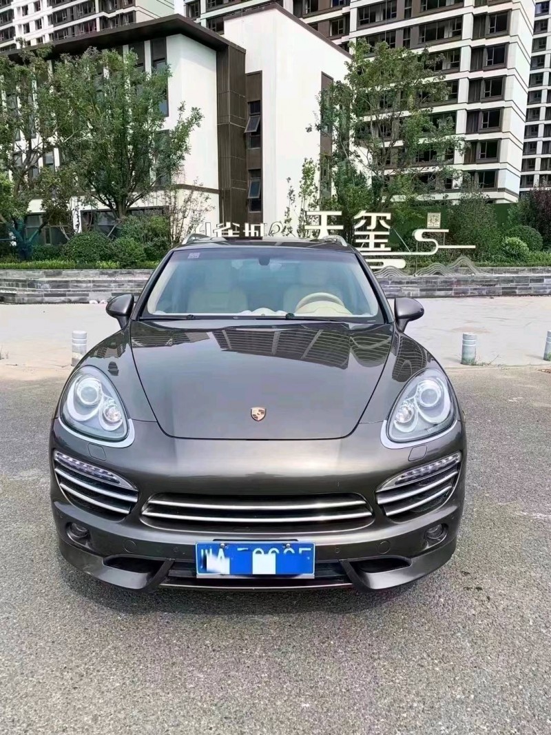 廊坊12年保時捷卡宴1