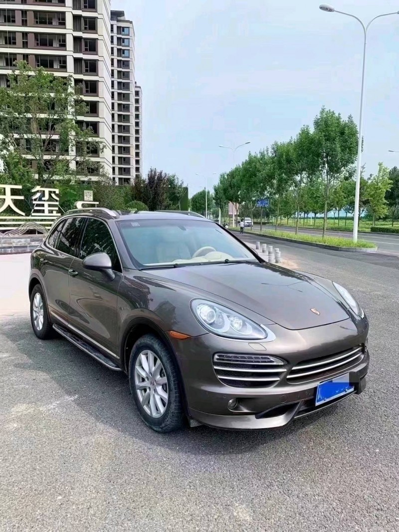 廊坊12年保時捷卡宴3