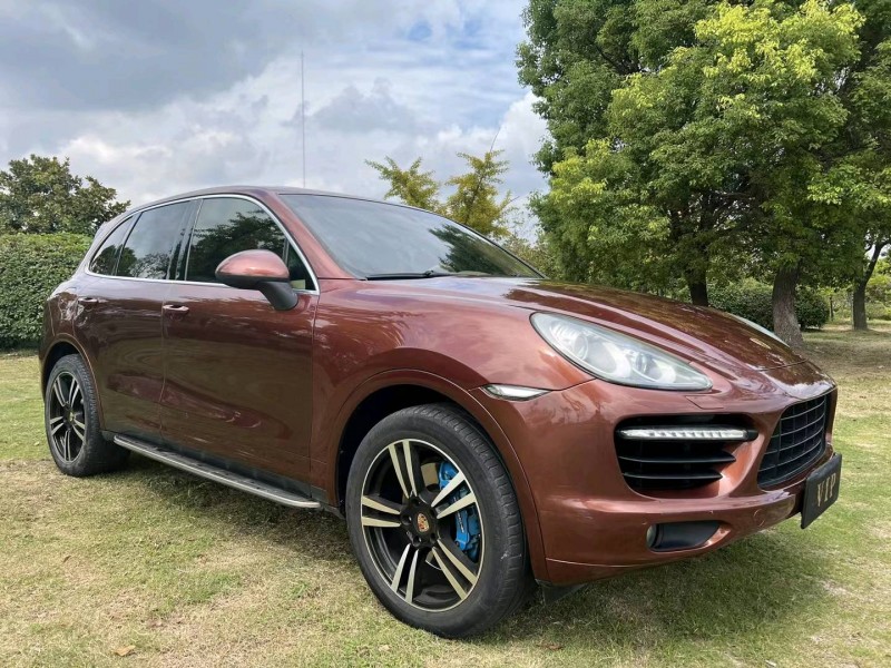 泰州13年保时捷卡宴3