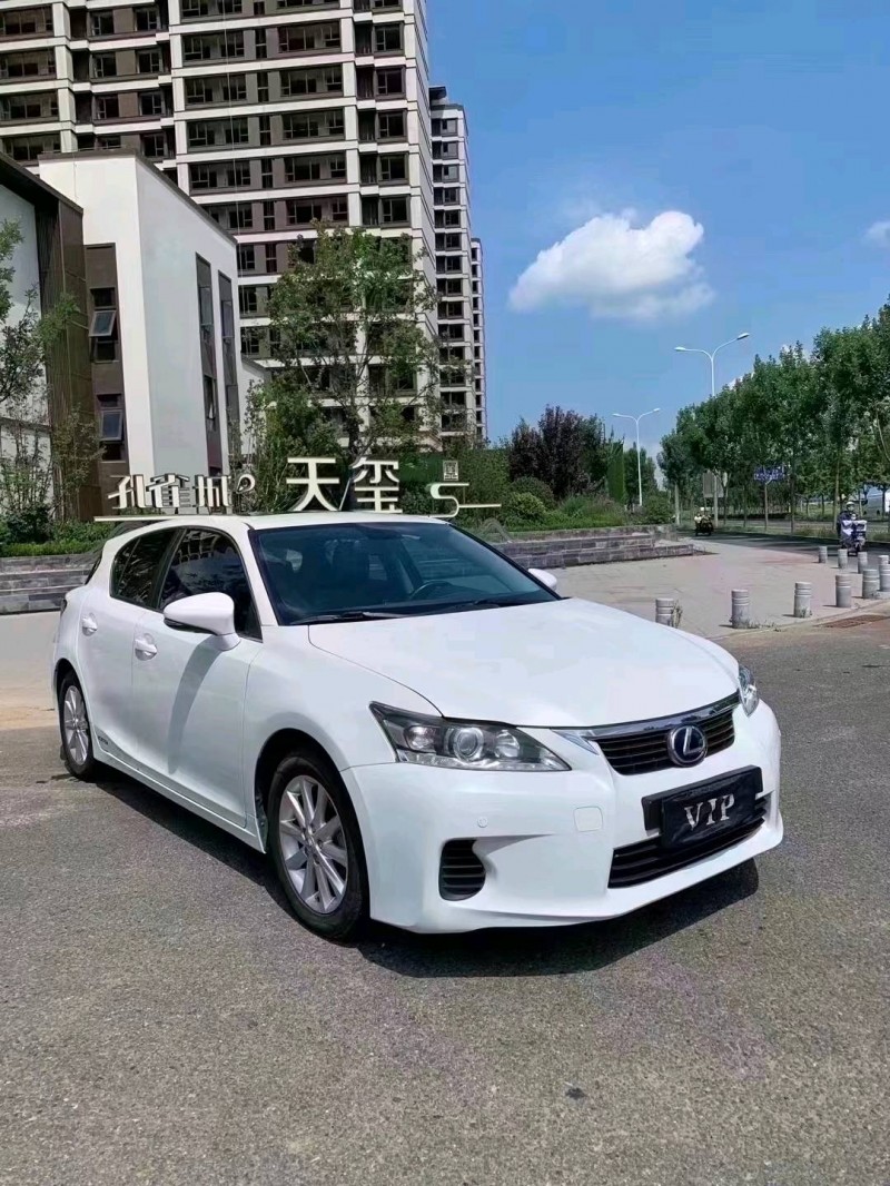 廊坊12年雷克薩斯CT3