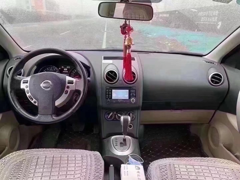 北京13年日产逍客4