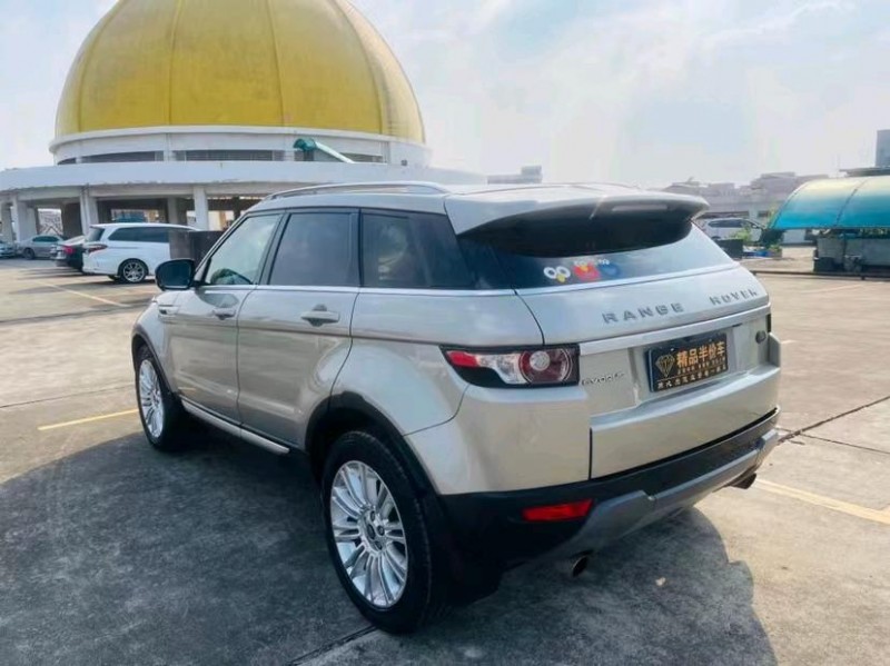 东莞13年路虎极光7