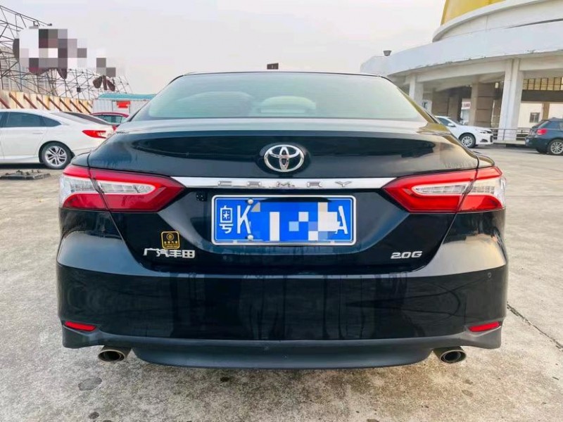 东莞19年丰田凯美瑞9