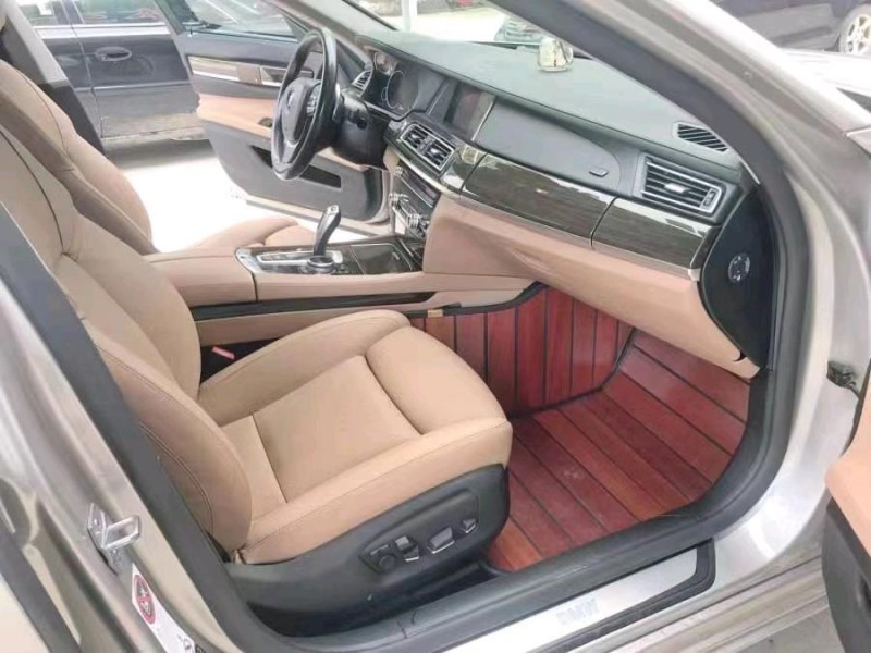 徐州13年宝马7系8