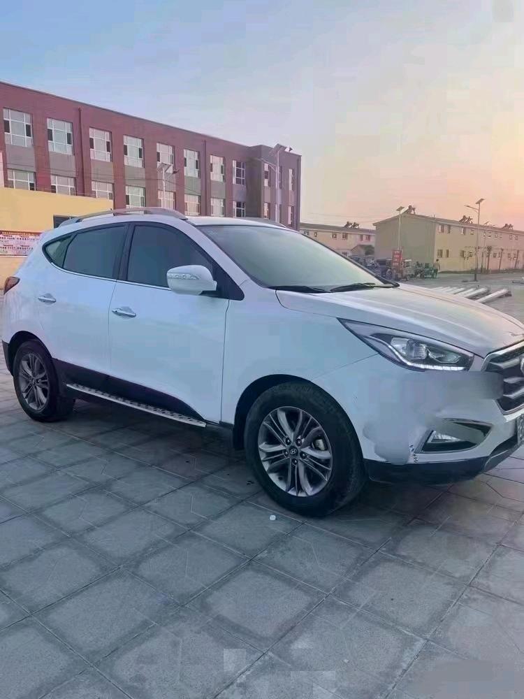 北京16年现代ix352