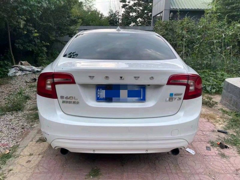 枣庄18年沃尔沃S60L9