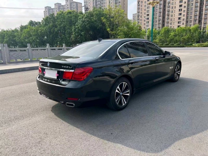 徐州10年宝马7系4