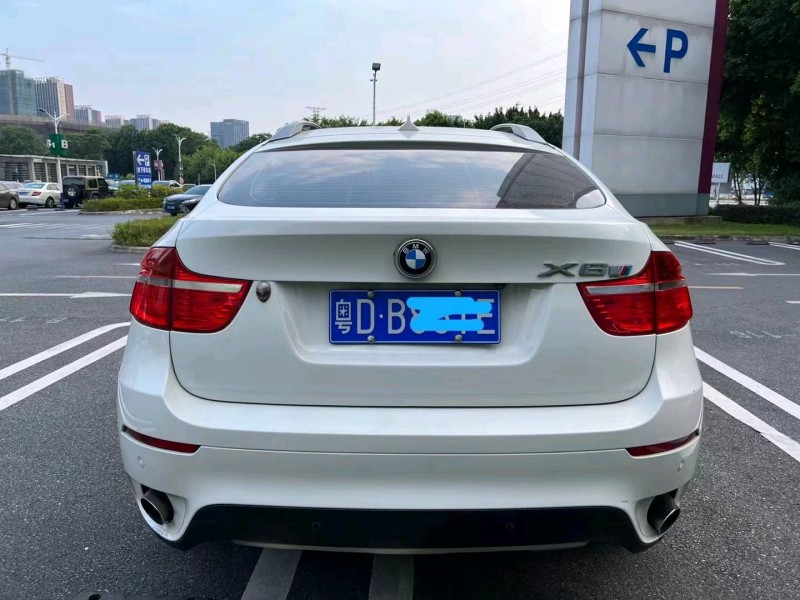 广州09年宝马X69