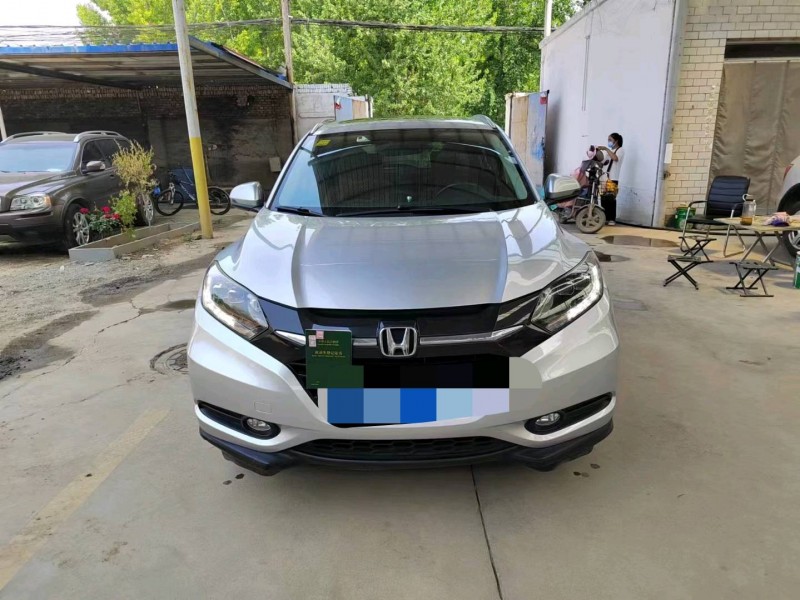 保定15年本田缤智1