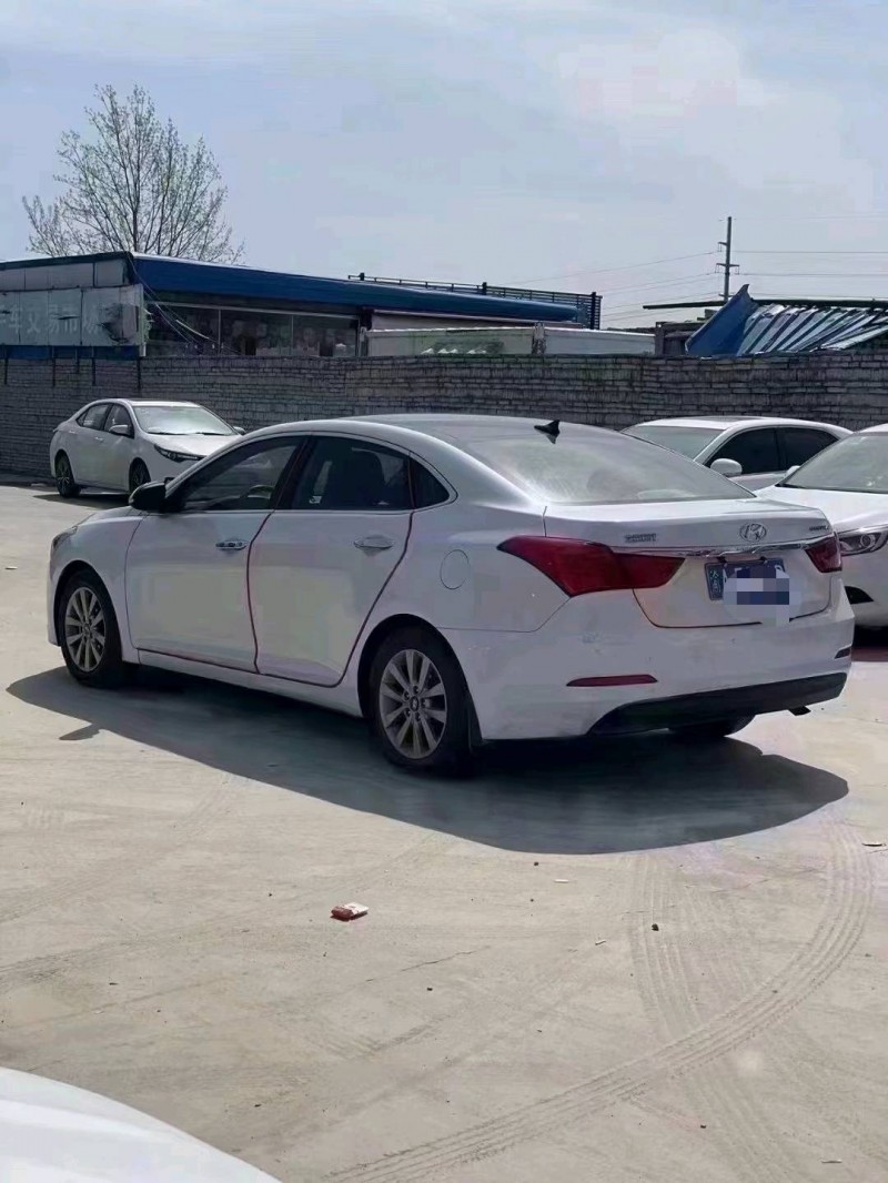 北京15年现代名图4