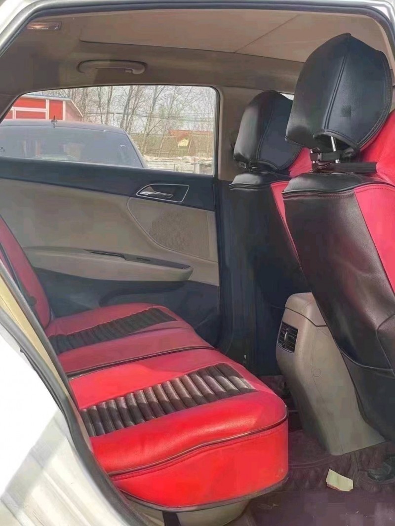 北京15年现代名图8