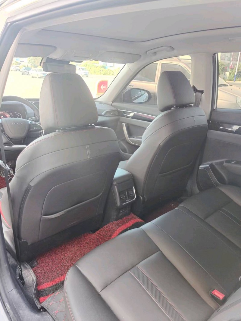 保定20年东风奕炫9