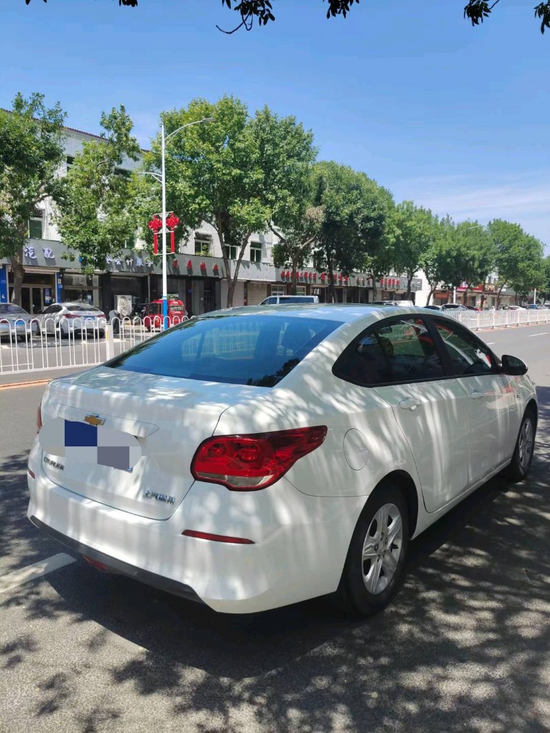 保定18年雪佛兰科沃兹7