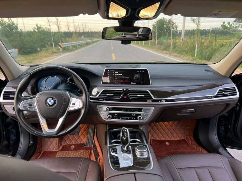 盐城17年宝马7系1