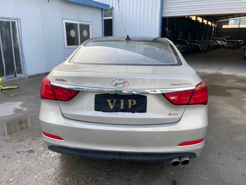 青岛17年现代名图7
