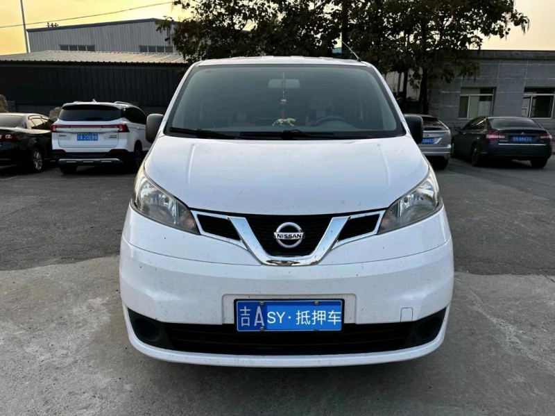 沈阳16年日产NV2008