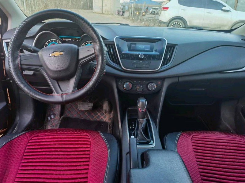 保定18年雪佛兰科沃兹1