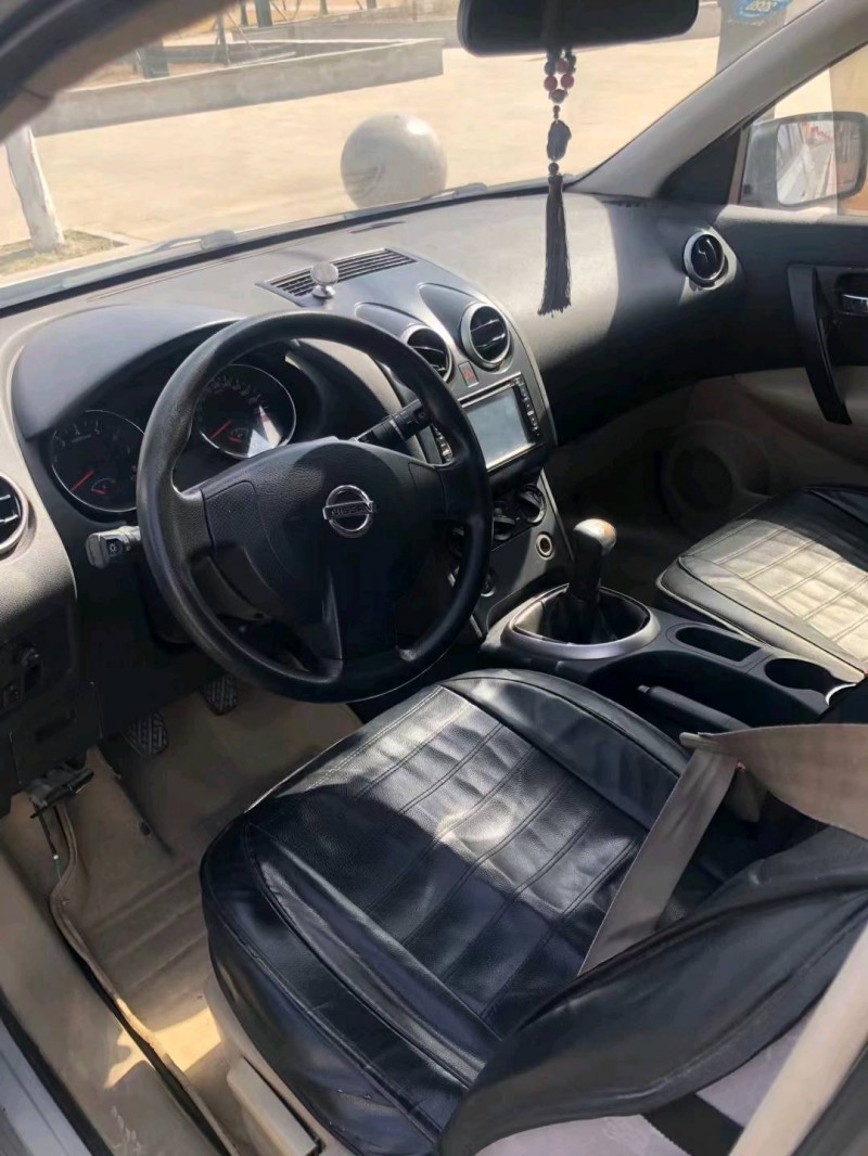 北京11年日产逍客2