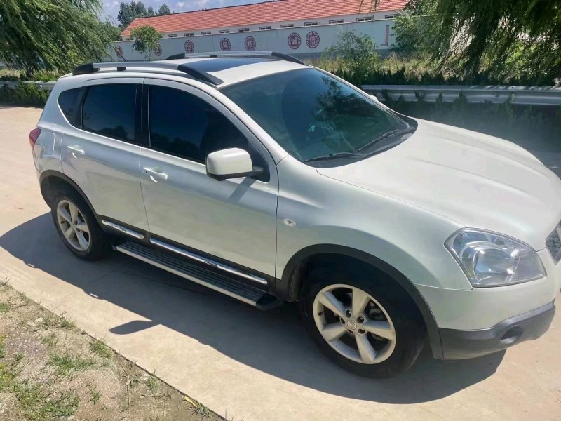 济南11年日产逍客3