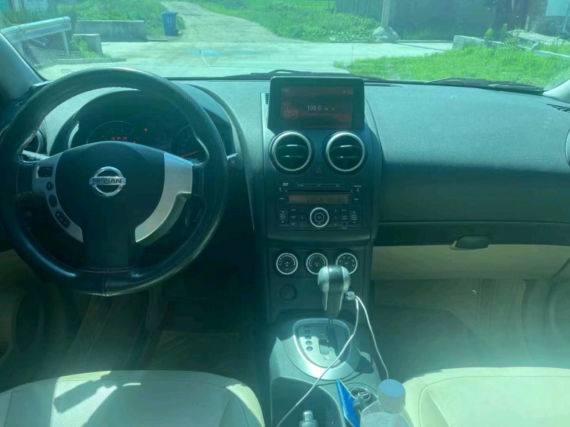 济南11年日产逍客7