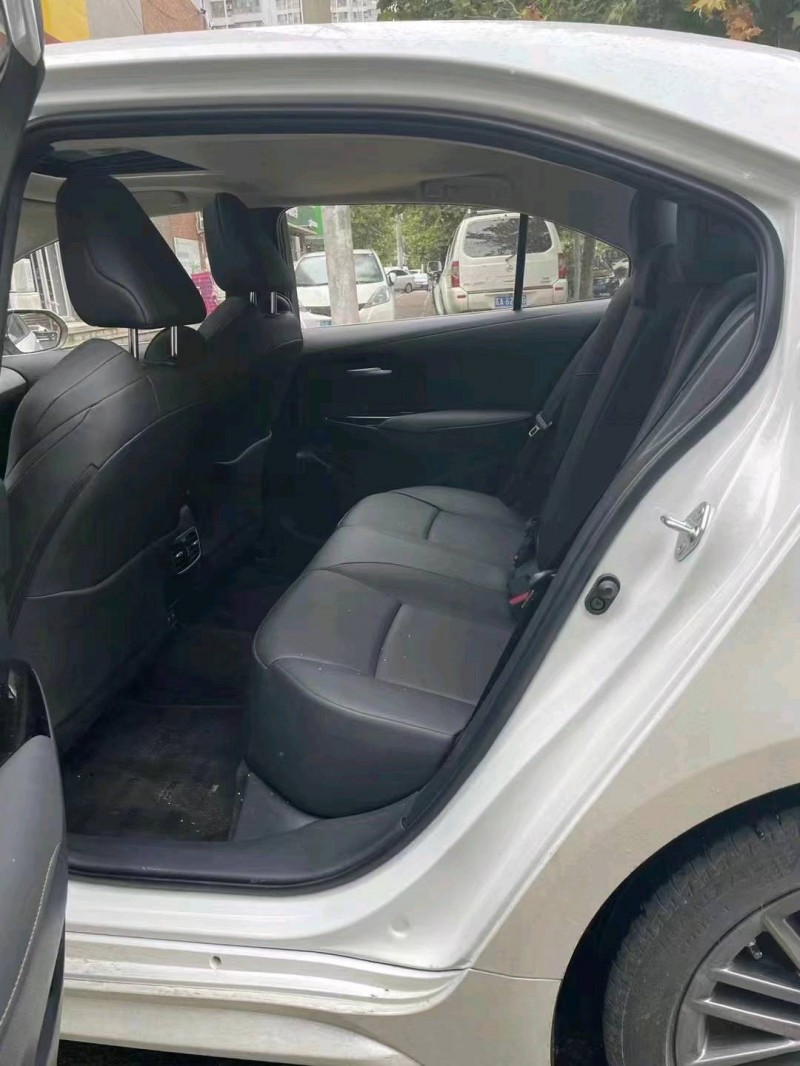 邯郸22年丰田凌尚5