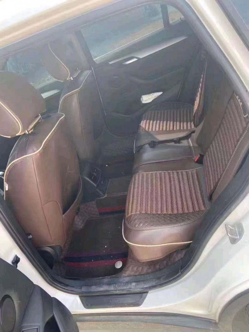 北京18年宝马X17