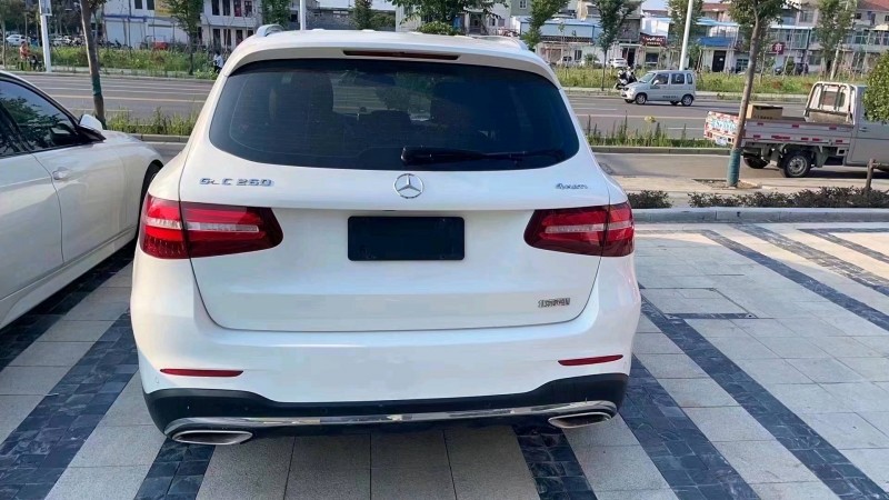 徐州18年奔驰GLC1