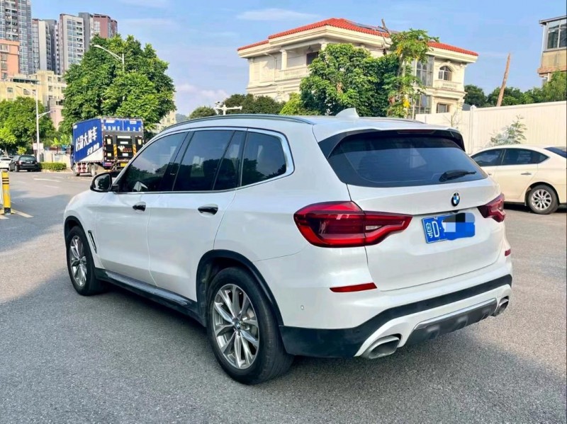广州19年宝马X37