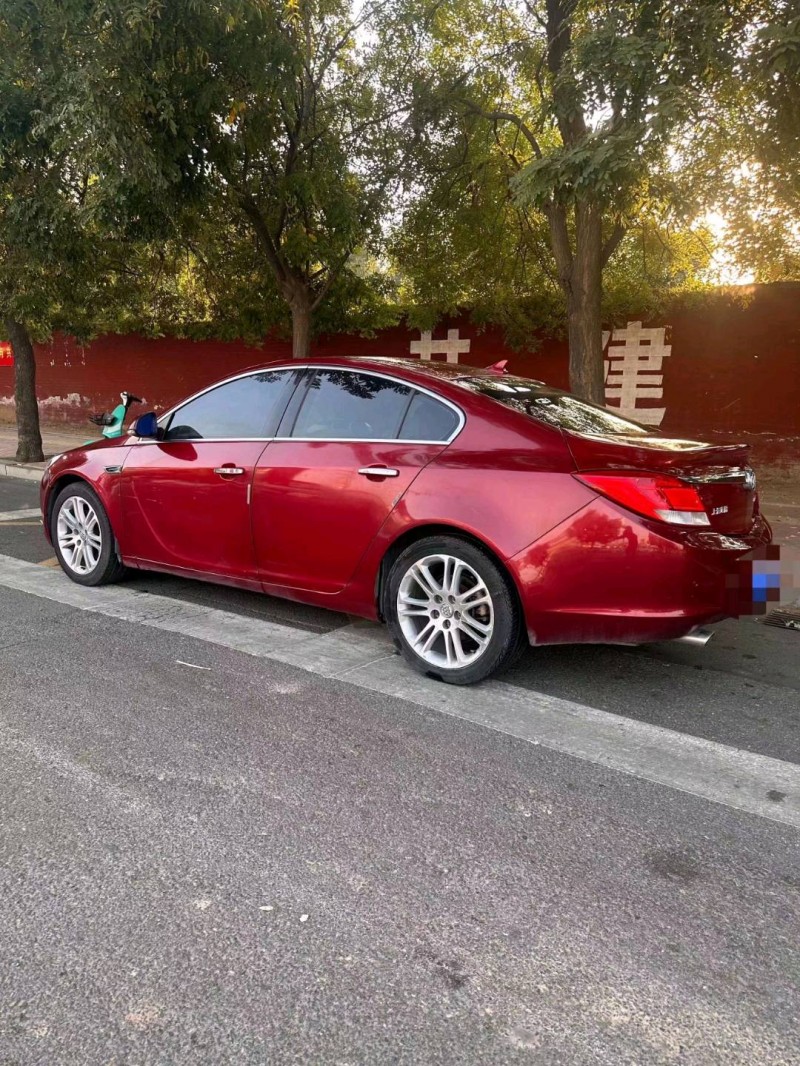 北京10年别克君威4