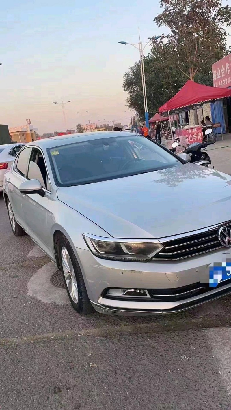 北京17年大众迈腾7