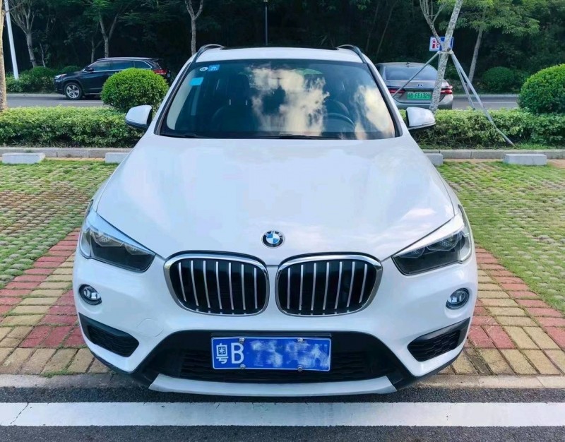 广州17年宝马X11
