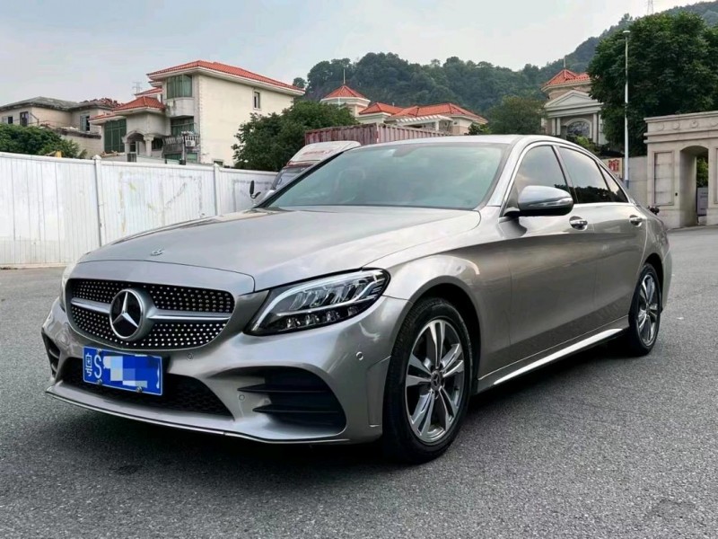 广州19年奔驰C3