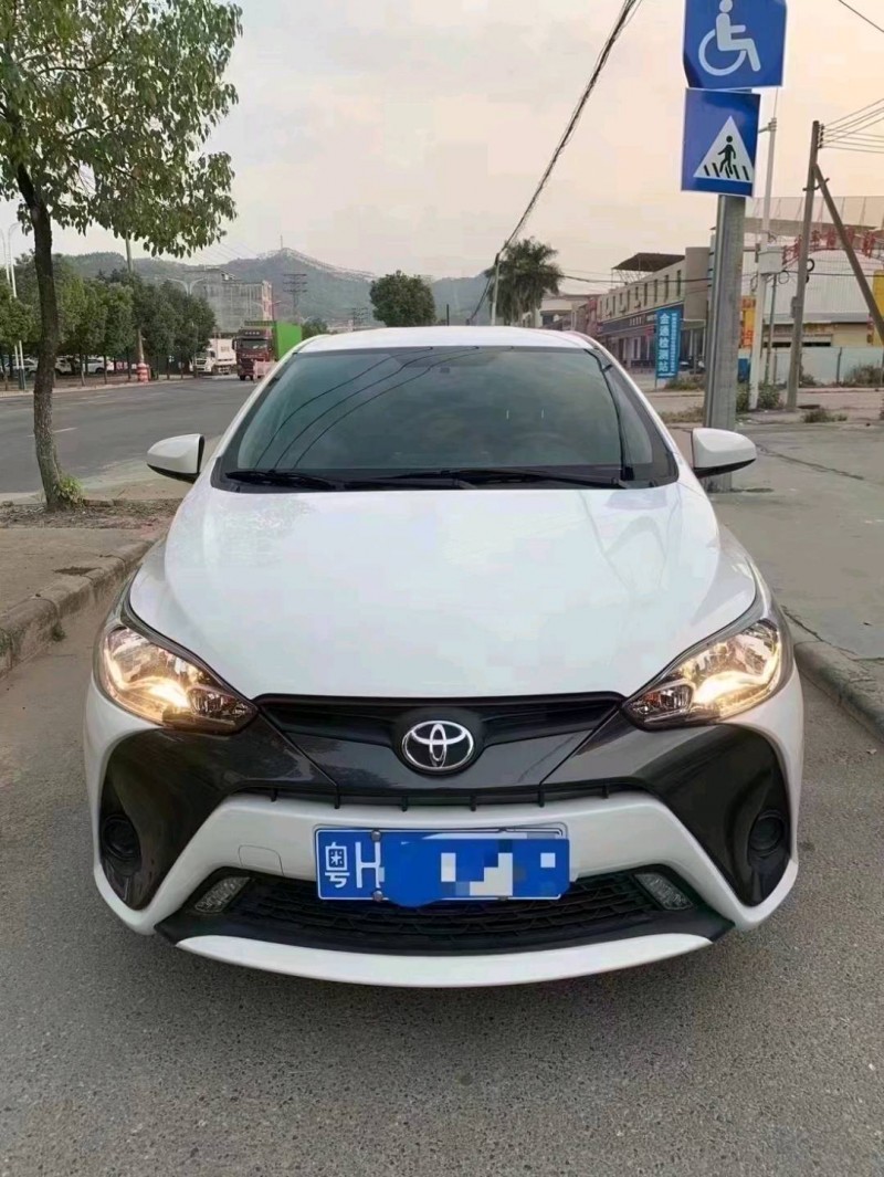 邢台19年丰田YARiS L 致炫1