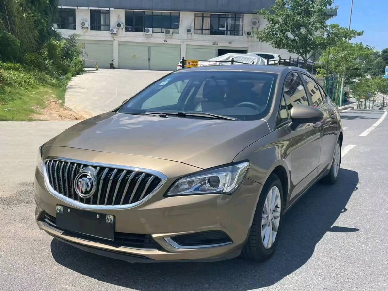 广州16年别克威朗8