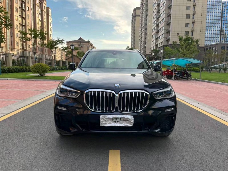 徐州19年宝马X59