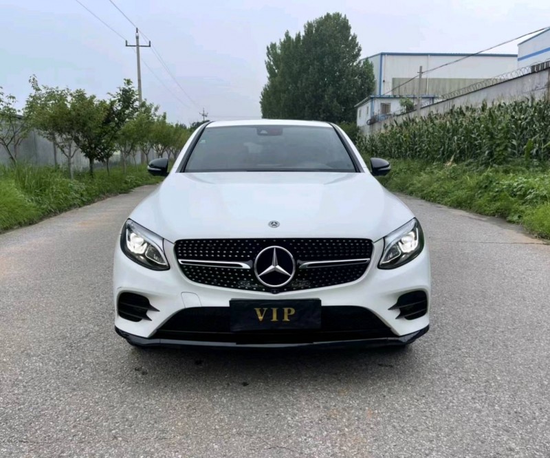 青岛17年奔驰GLC1