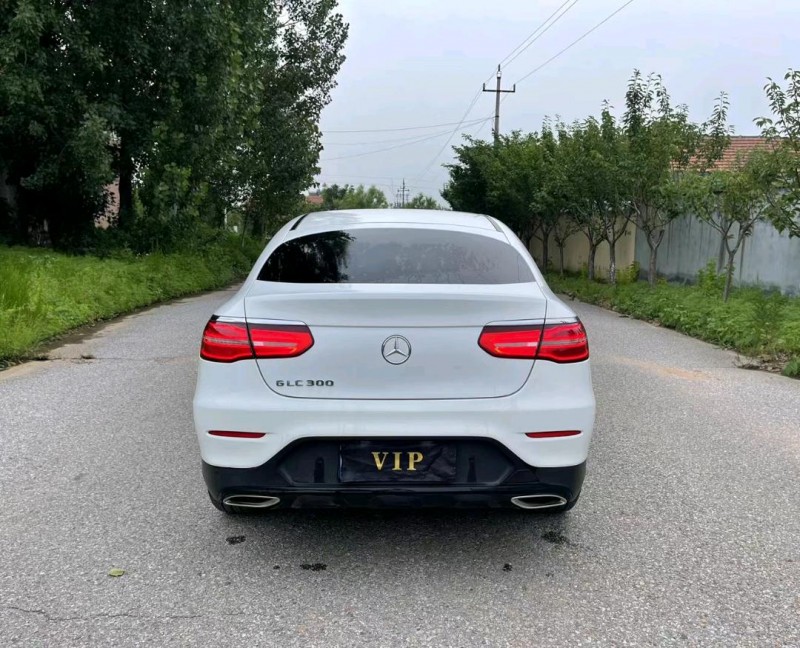 青岛17年奔驰GLC4