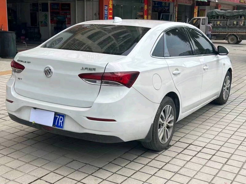 邢台17年别克英朗4