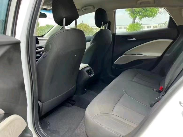 宜春22年别克微蓝6