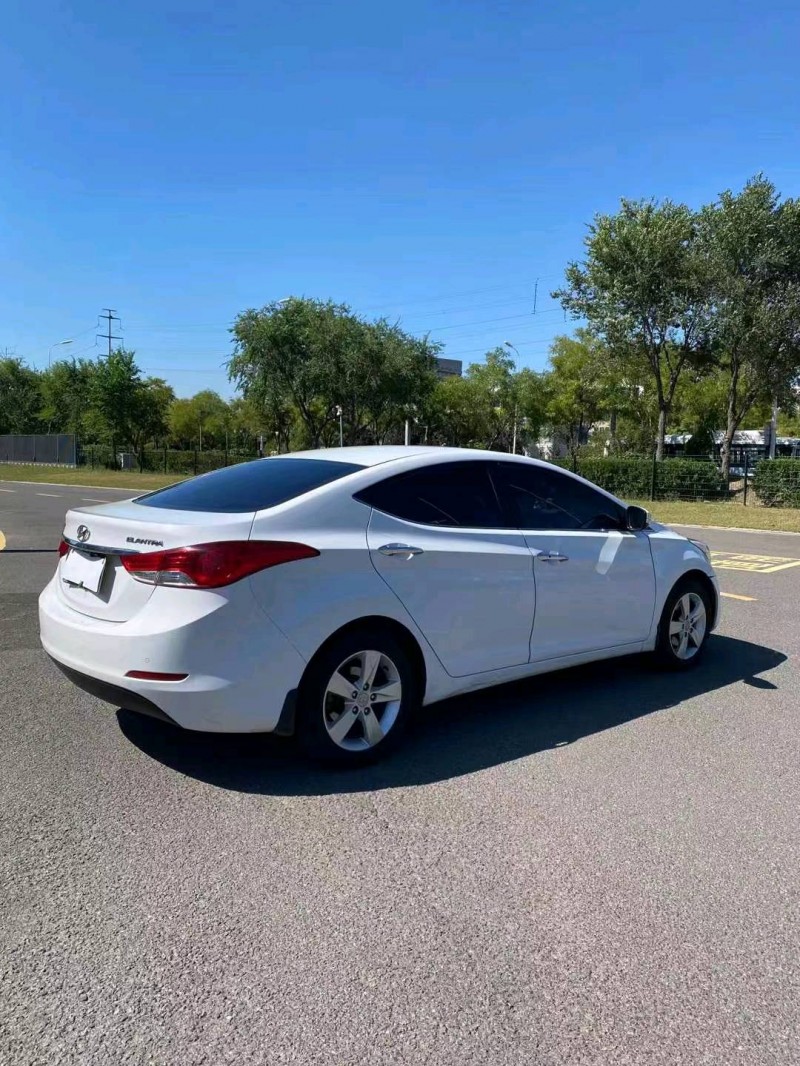 济南13年现代朗动7