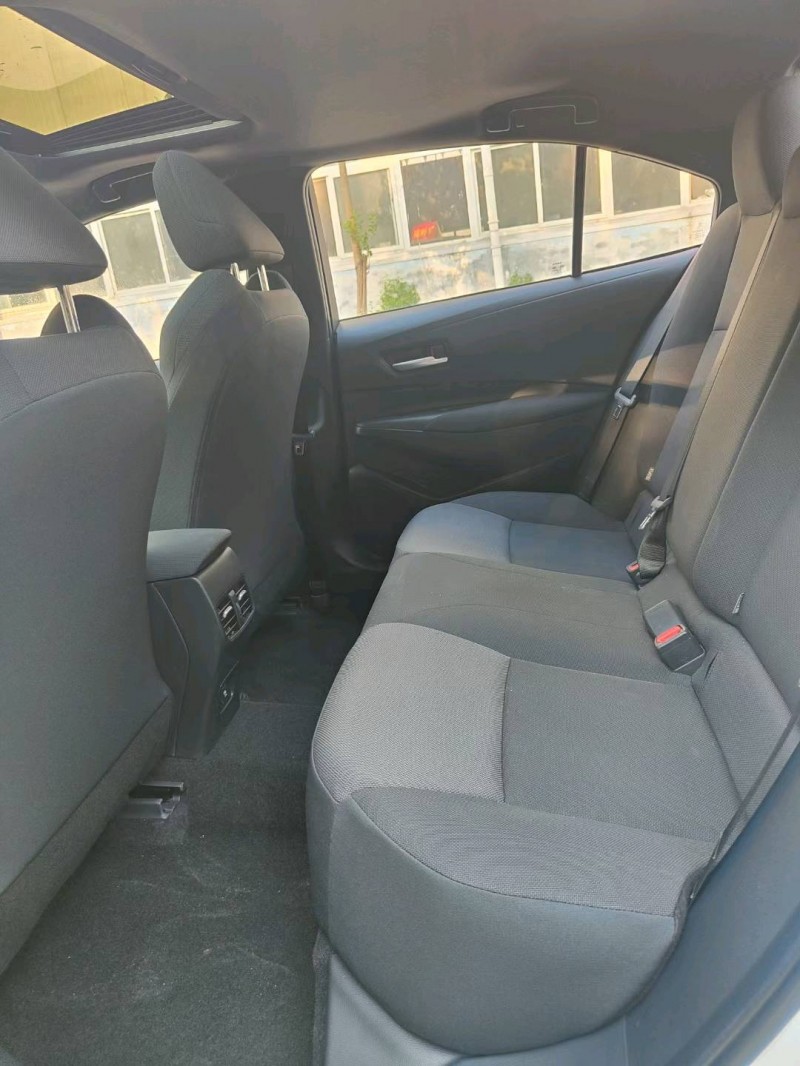 北京22年丰田雷凌5