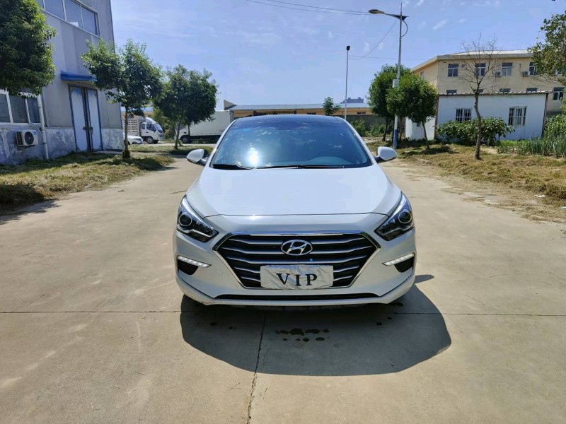 北京20年现代名图9