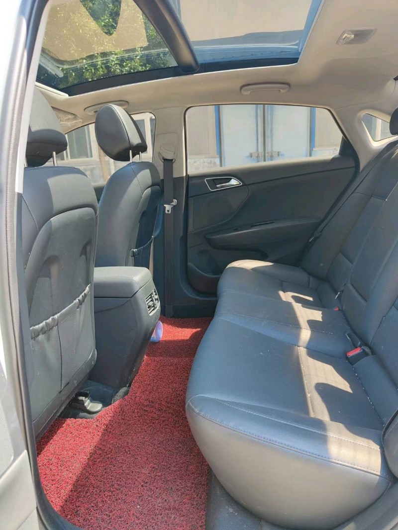 北京20年现代名图5