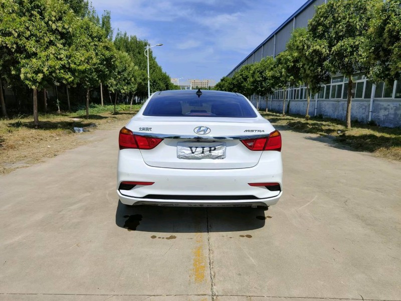 北京20年现代名图1