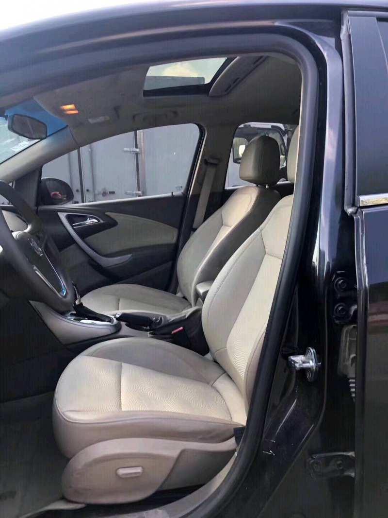 北京15年别克英朗4