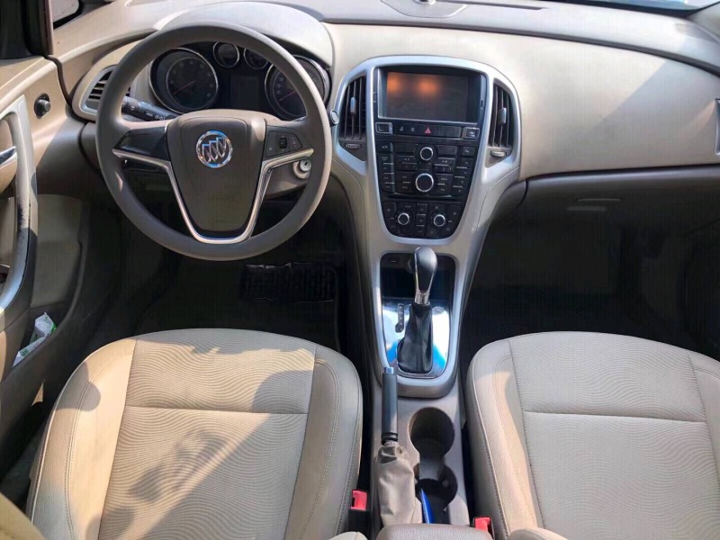 北京15年别克英朗6