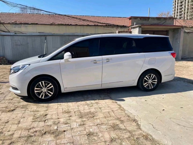 石家庄17年别克GL86