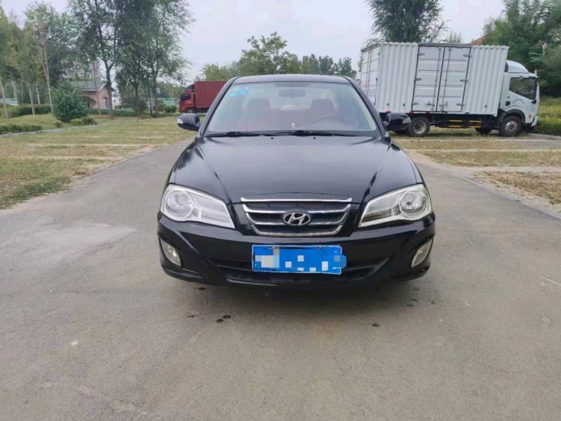 北京11年现代伊兰特1